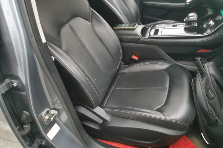 Used Roewe i6 MAX 2020 300TGI Automatic Sporty Cool Edition Right Front Seat