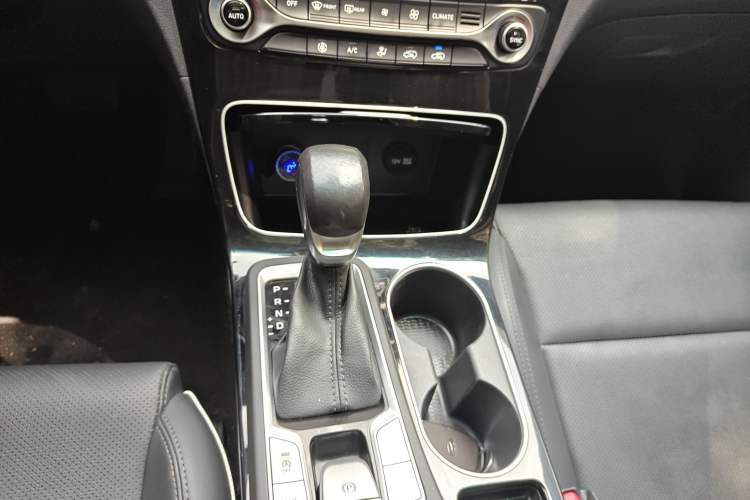 Used Hyundai Tucson 2019 280TGDi Dual-Clutch Two-Wheel Drive Fashion Edition China VI Standard
