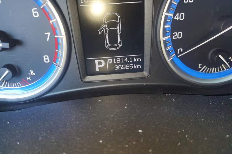 Used Suzuki S-Cross 2014 1.6L CVT Two-Wheel Drive Entry Model