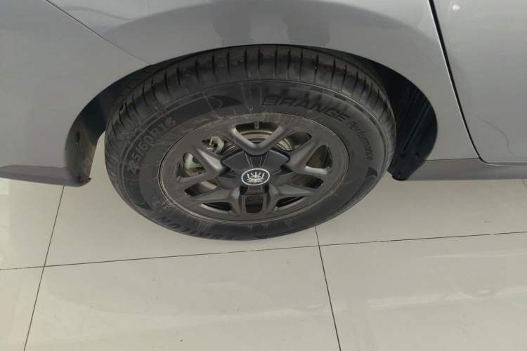 Used BYD Qin PLUS 2025 DM-i Smart Drive 55KM Leading Model