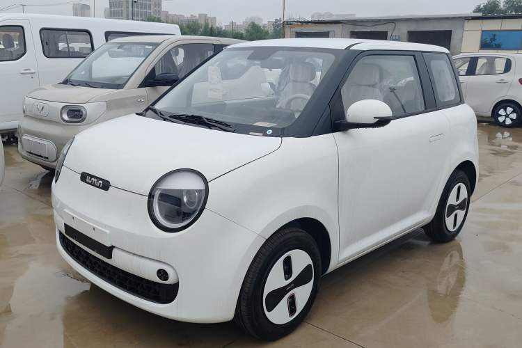 Used CHANGAN NEVO Lumin 2026 Model Treasure Edition 205km Passionate Beige Ningde