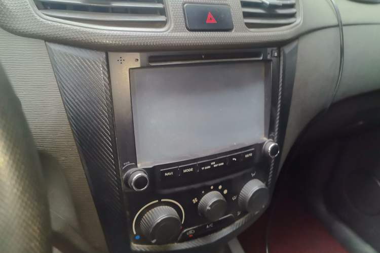 Used Wuling Hongguang 2014 1.2L Base Model China IV
