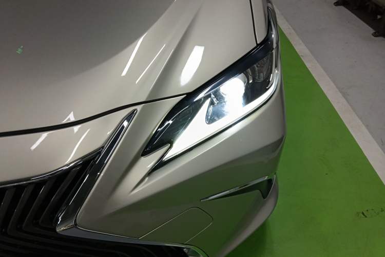 Used Lexus ES 2018 200 Excellence Edition China V Standard