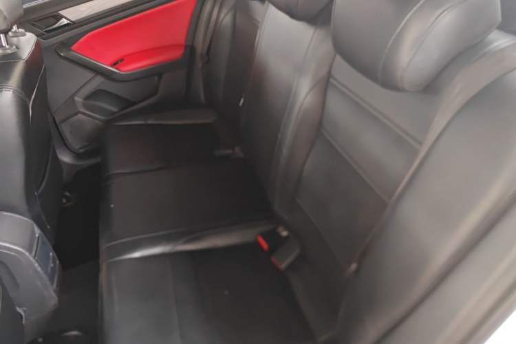 Used Volkswagen Bora 2016 1.6L Automatic Fashion Model Left Rear Seat