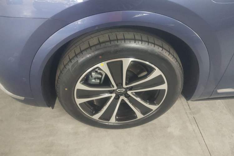 Used Hima AITO M7 2026 Model Pure Electric Max Long Range 5-Seater Version