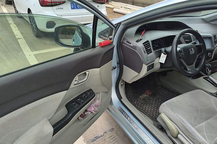 Used Honda Civic 2013 10th Anniversary 1.8L Automatic Comfort Version