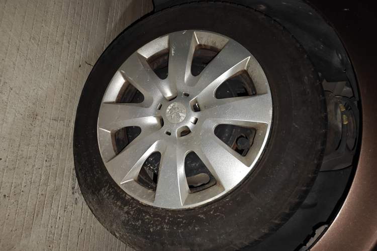 Used Peugeot 301 2014 1.6L Automatic Comfort Edition
