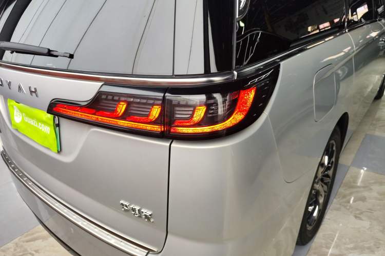 Used VOYAH Dream 2022 Low-Carbon Edition Dream+ Smart Enjoyment Package
