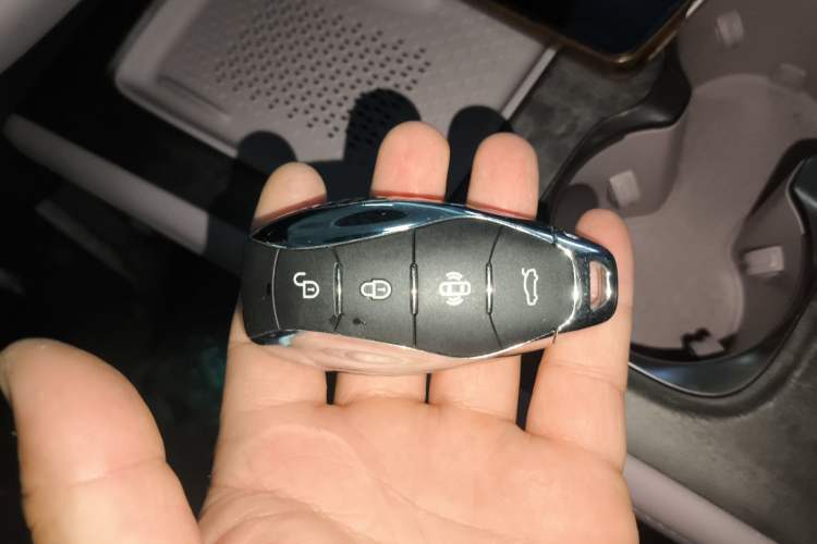 Used Hongqi Tiangong 08 2025 680 Ultra Four-Wheel-Drive Version Interior 1