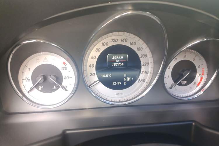 Used Mercedes-Benz GLK-Class 2015 GLK 300 4MATIC Fashion Edition Ultimate Version
