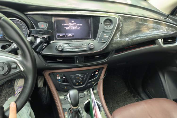 Used Buick Envision 2015 20T Two-Wheel-Drive Elite Model
