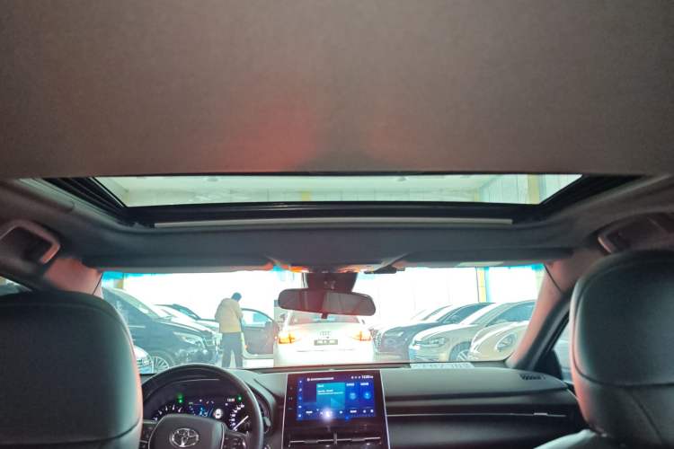 Used Toyota Avalon 2022 2.0L Luxury Edition
