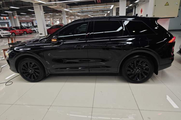 Used Lincoln Corsair 2023 2.0T Two-Wheel-Drive Luxury Edition