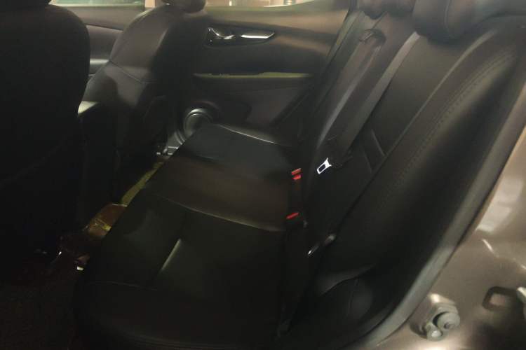 Used Nissan Qashqai 2016 2.0L CVT Elite Edition Left Rear Seat