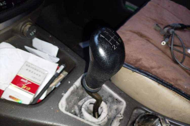 Used Wuling Rongguang V 2015 1.5L Standard Version Gear Lever