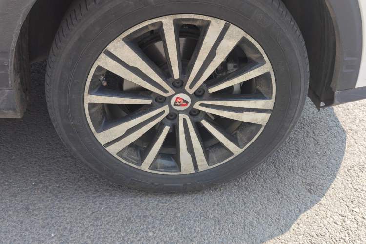 Used Roewe RX5 New Energy 2017 eRX5 50T Hybrid Connected Prestige Flagship Edition
