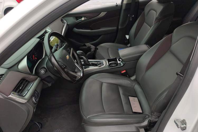 Used Chevrolet Malibu 2017 1.5T Automatic Luxury Edition Left Front Seat