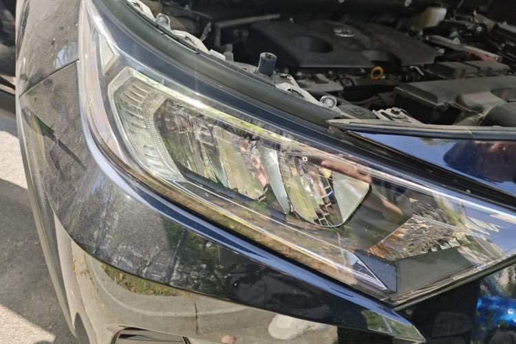 Used Toyota RAV4 2022 2.0L CVT Two-Wheel Drive Urban Edition Right Front Headlight