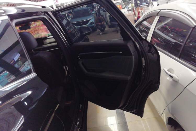 Used Geely Auto Haoyue L 2023 2.0T DCT Prestige Edition