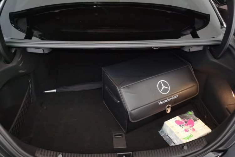 Used Mercedes-Benz C-Class AMG 2015 AMG C 63 Trunk