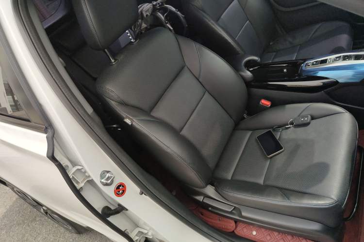 Used CIIMO X-NV 2020 Electric Edition Right Front Seat