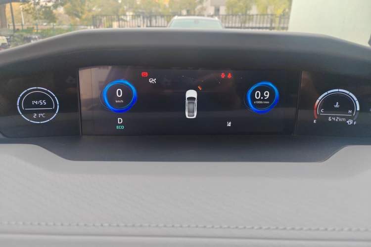 Used CHANGAN UNI-V 2022 1.5T Prestige Version Instrument Cluster