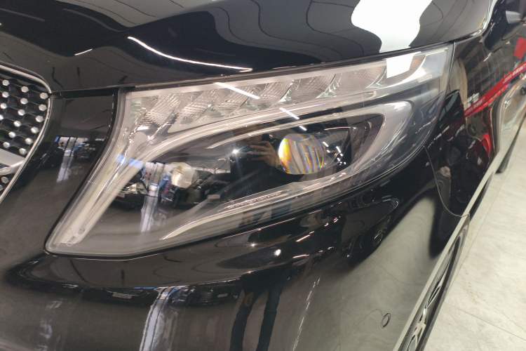 Used Mercedes-Benz V-Class 2020 V 260 L Long-wheelbase Luxury Edition