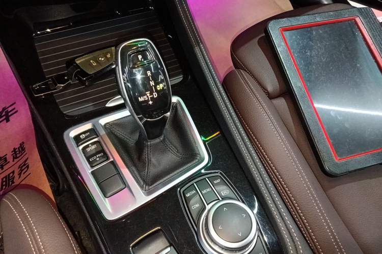 Used BMW 1 Series 2021 120i M Sport Night Edition Gear Lever