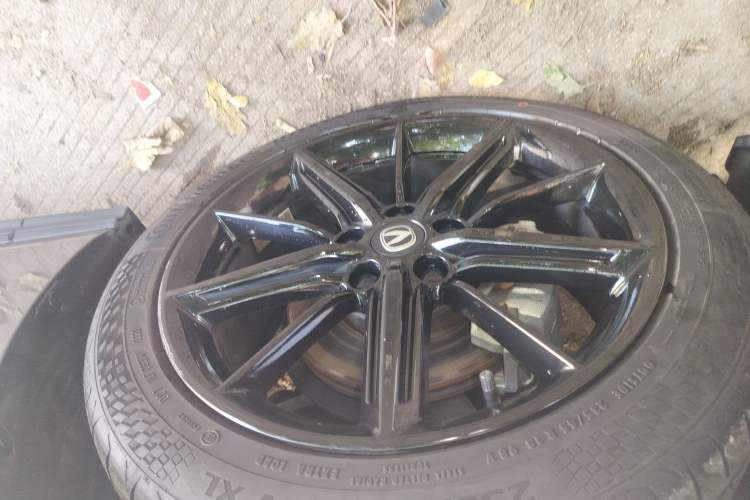 Used Changan UNI-V 2023 1.5T Prestige Model
