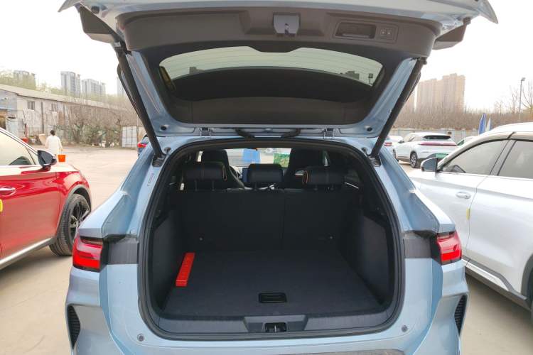 Used BYD Song PLUS New Energy 2023 Champion Edition DM-i 110KM Flagship PLUS Trunk