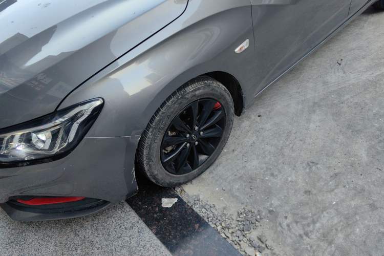 Used Chevrolet Monza 2019 Redline 320T Dual-Clutch Joyful Edition China VI Standard
