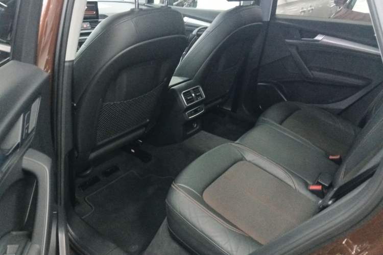 Used Audi Q5L 2018 45 TFSI Prestige Fashion Edition China V Emission Standard
