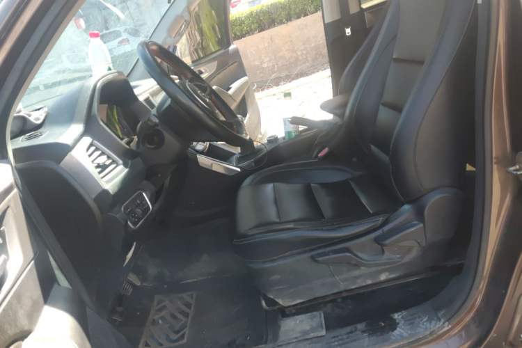 Used Great Wall Poer 2019 2.0T Commercial Version Manual Diesel 4x4 Elite Long-Box GW4D20M