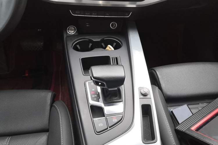 Used Audi A4L 2020 40 TFSI Fashion Dynamic Model
