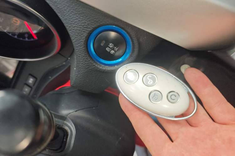 Used BYD Yuan New Energy 2018 EV360 Smart Connect Cool Edition
