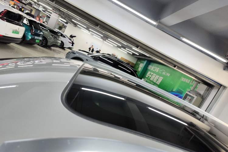 Used BYD Sealion 05 DM-i 2025 DM-i Intelligent Driving 75KM Prestige Model Roof