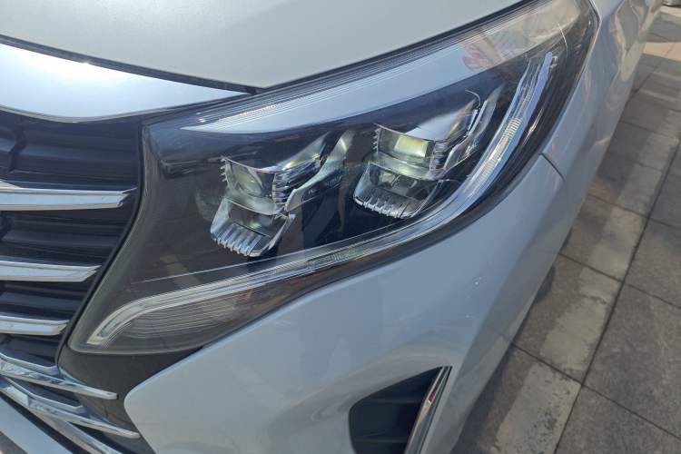 Used GAC Trumpchi M8 2023 Lingxiu Series 390T Luxury Edition Left Front Headlight