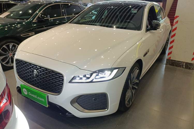 Used Jaguar XFL 2024 2.0T P300 Four-Wheel Drive Flagship Sport Gold Edition