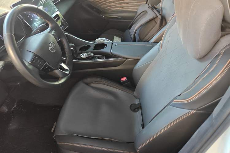 Used Toyota Avalon 2024 2.0L Premium Edition
