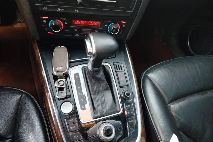 Used Audi Q5 2012 2.0TFSI Comfort Version
