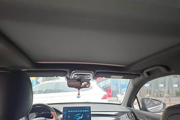 Used BYD Tang New Energy 2021 DM-i 112KM Prestige Model Headliner