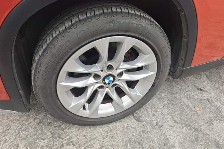 Used BMW X1 2014 sDrive18i Leading Model
