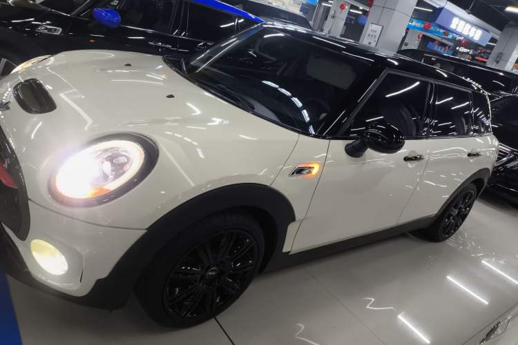 Used MINI Clubman 2016 Revised Version 2.0T COOPER S Connoisseur Edition