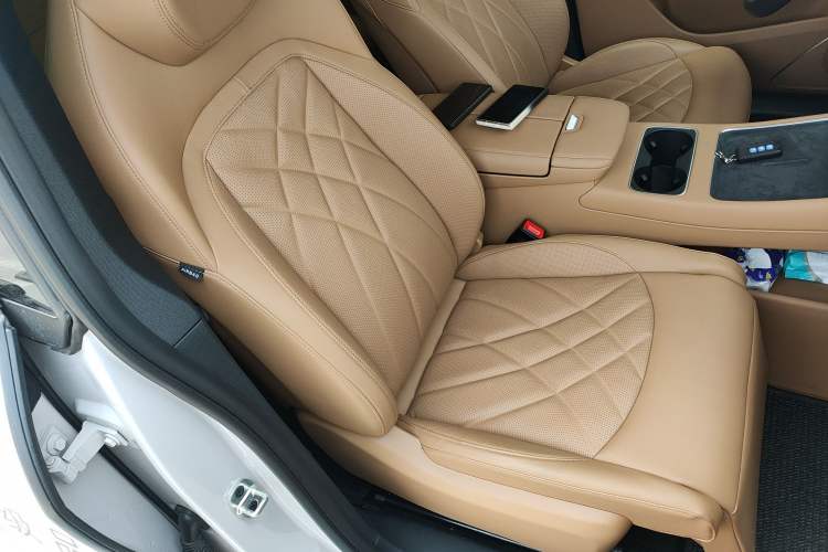 Used Rising R7 2025 Model Advanced Edition
