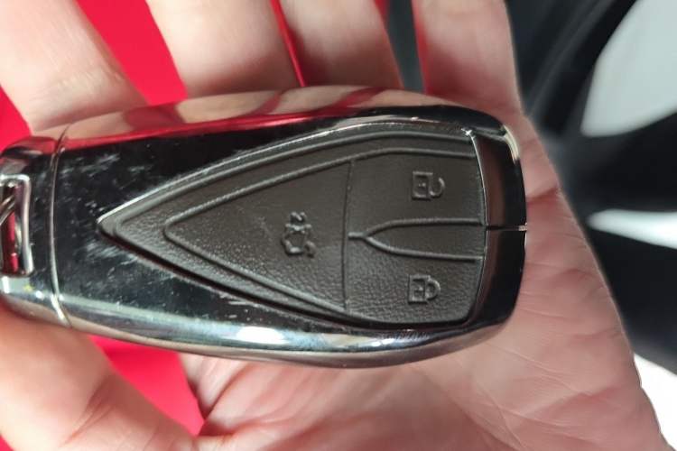 Used CHANGAN UNI-T 2020 1.5T Prestige Version