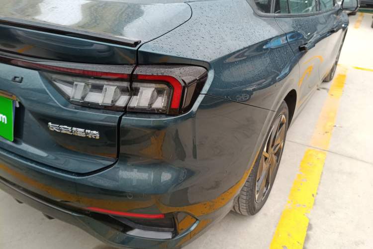 Used Ford Mondeo 2023 1.5T E-Hybrid ST-Line
