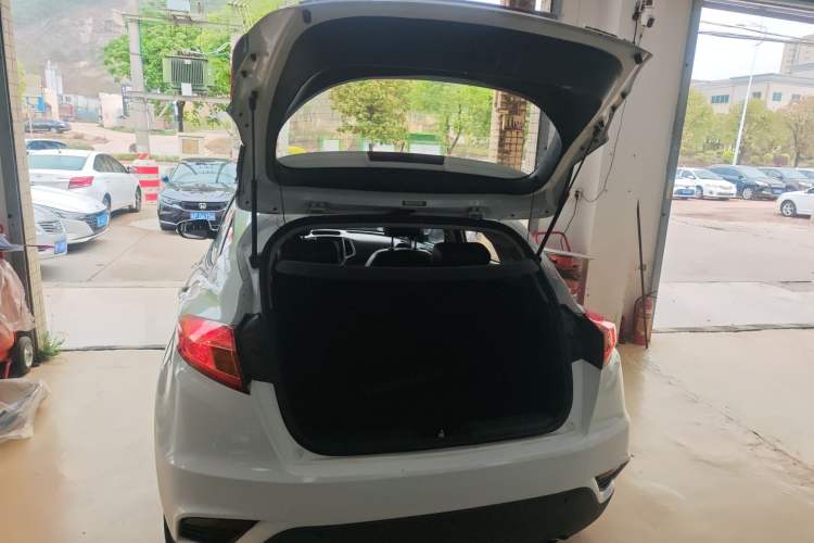 Used Changan Eado 2013 1.6L Manual Junkuo Model China IV Standard
