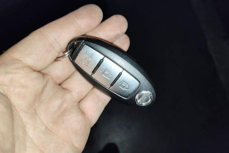 Used Nissan Teana 2016 2.0L XE Fashion Edition Vehicle Key