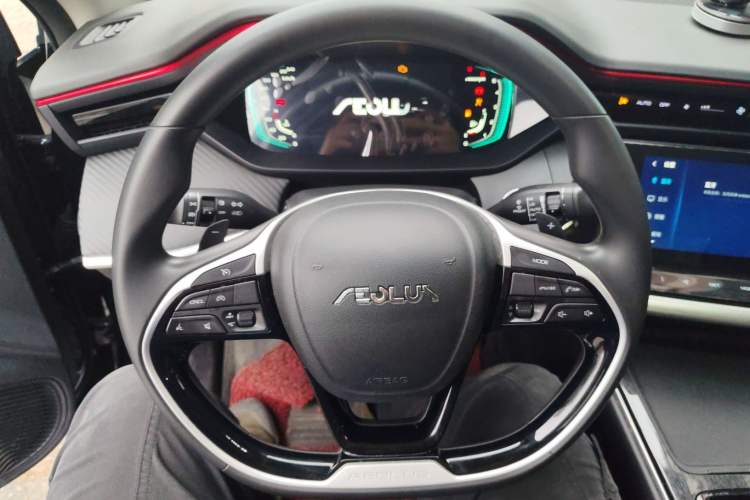 Used Dongfeng Aeolus Yixuan MAX 2021 1.5T Super-Powered Dad Edition Steering Wheel