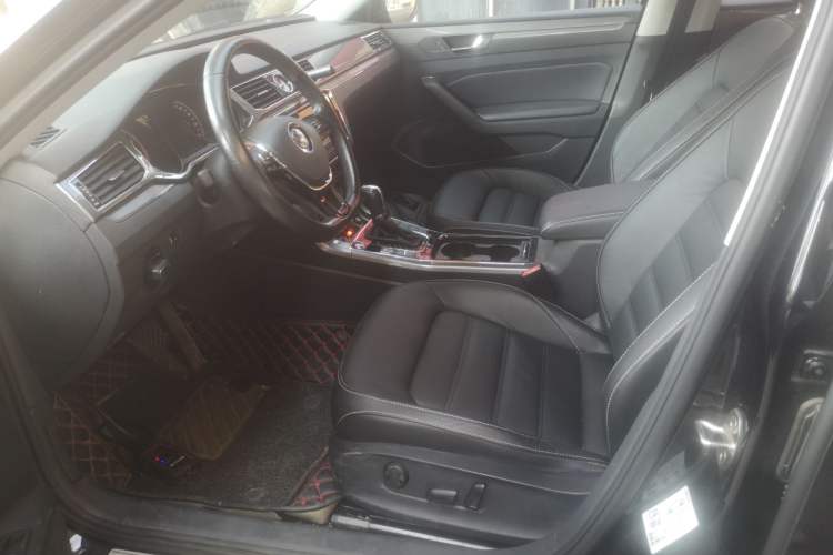 Used Volkswagen Passat 2017 330TSI DSG Luxury Edition